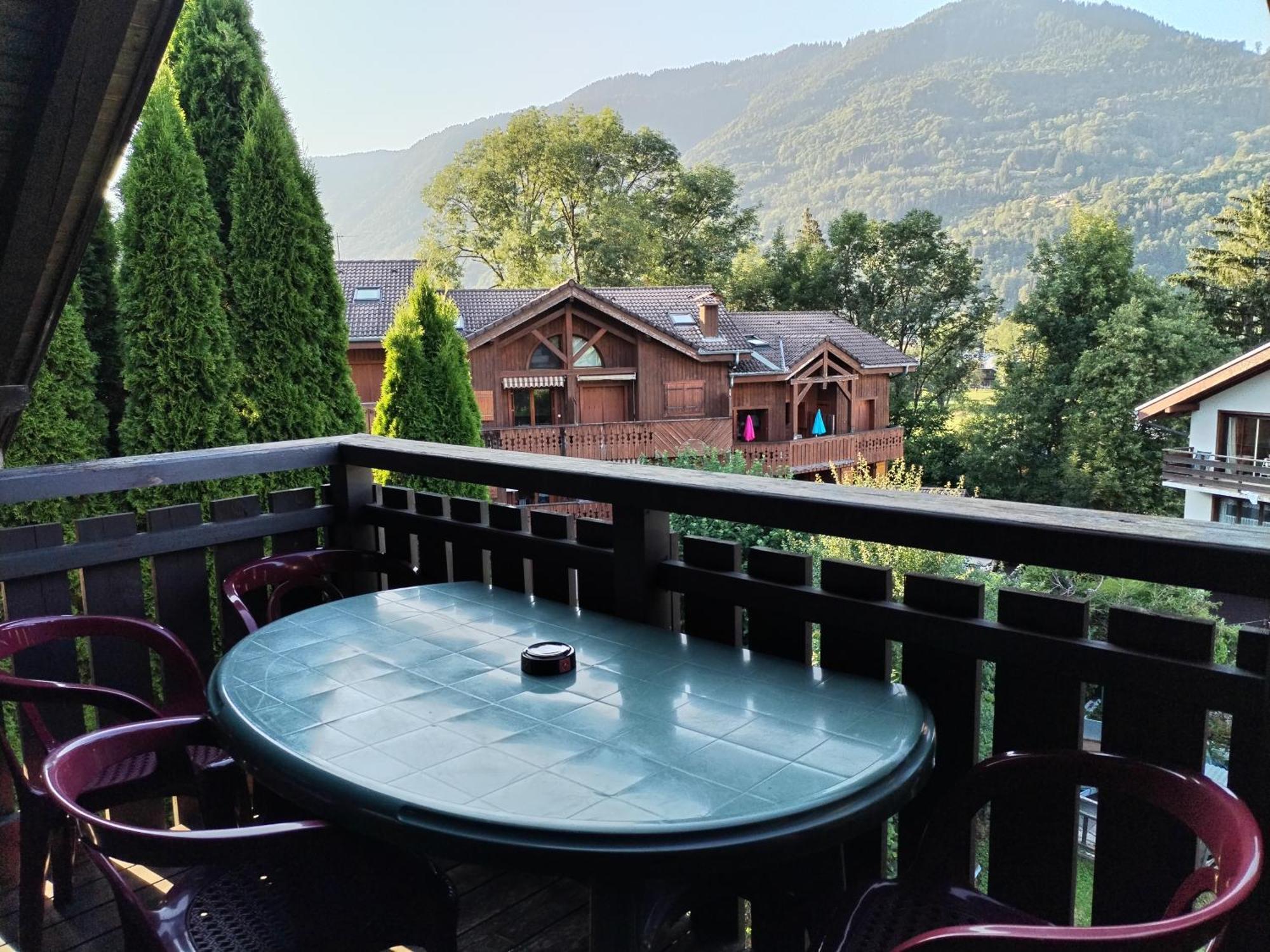 Hotel-Spa Le Morillon Charme & Caractere Exterior foto